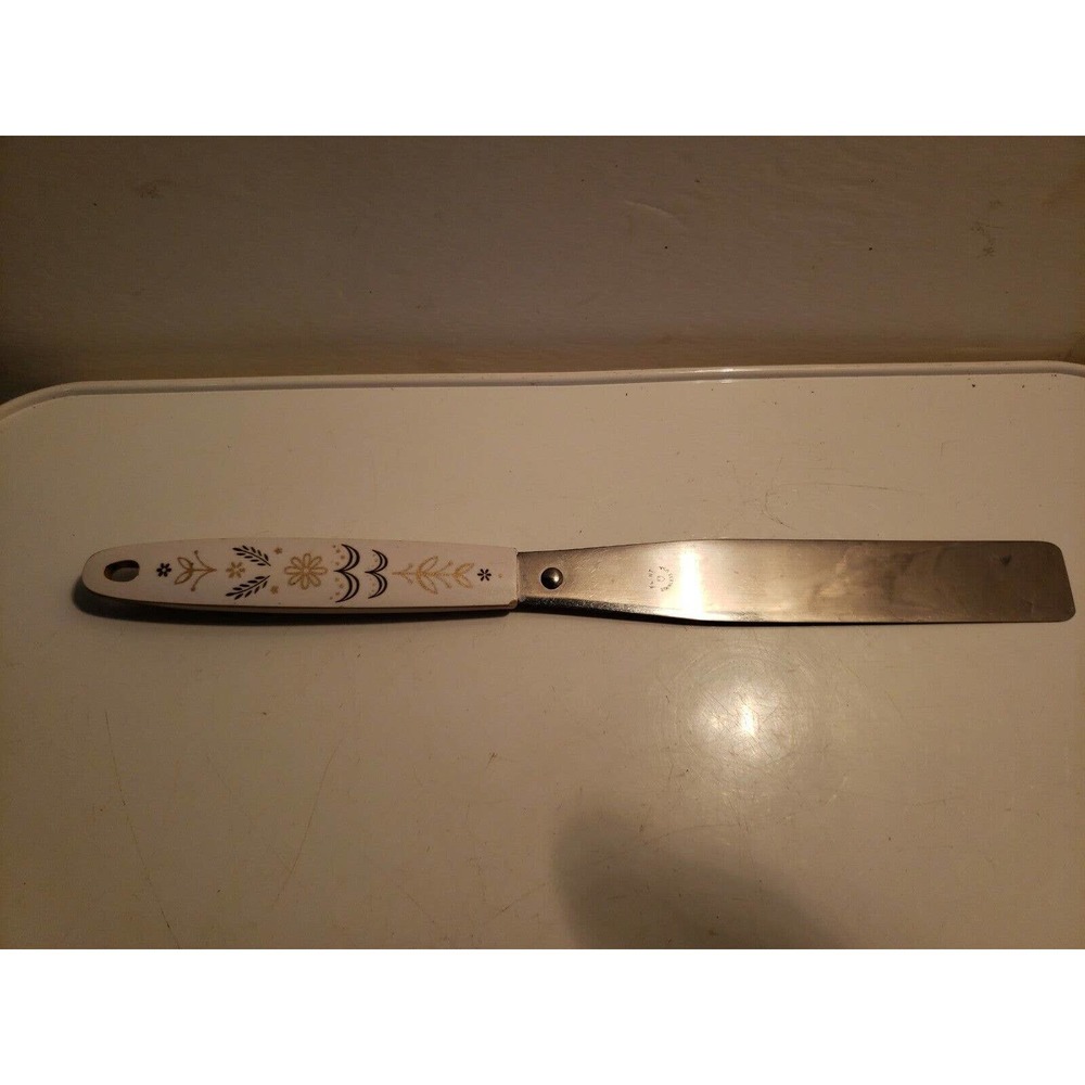 Vintage FLINT Arrowhead Stainless Cake/Frosting Knife - Wheaton Pattern Handle
